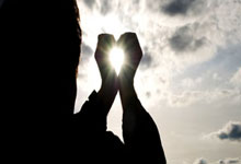 爱游戏:打进致胜进球!弗拉霍维奇当选尤文1-0卡利亚里全场最佳球员.